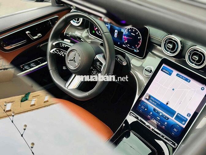 Mercedes C300 AMG Model 2023 Đen