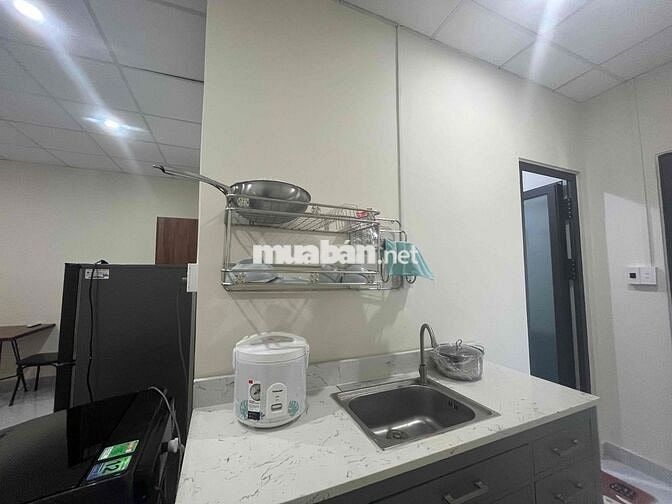 Cho thuê căn hộ mặt tiền Ngô Quyền 1PN full nội thất