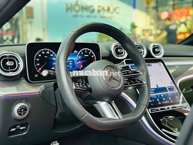Mercedes C300 AMG Model 2023 Đen