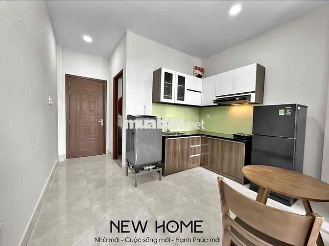Căn hộ phòng ngủ tách bếp, cửa sổ thoáng, ngay cầu Bông -kế bên quận 1