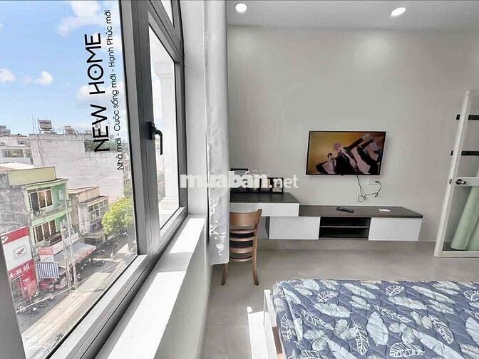 Căn hộ phòng ngủ tách bếp, cửa sổ thoáng, ngay cầu Bông -kế bên quận 1