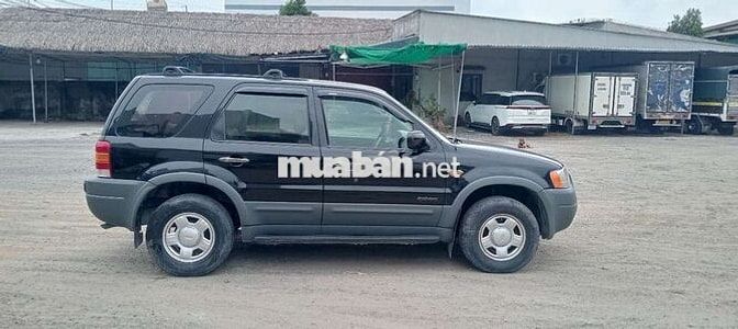 Ford Escape 2004 Đen