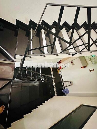 Bán CHDV P. Đức Nhuận 18 phòng