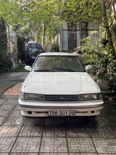 Toyota MARK II Trắng Tự động