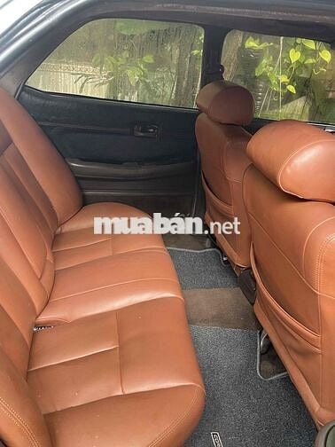 Toyota MARK II Trắng Tự động