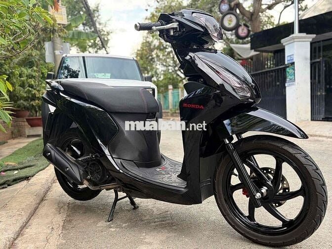 Honda Vision Đen
