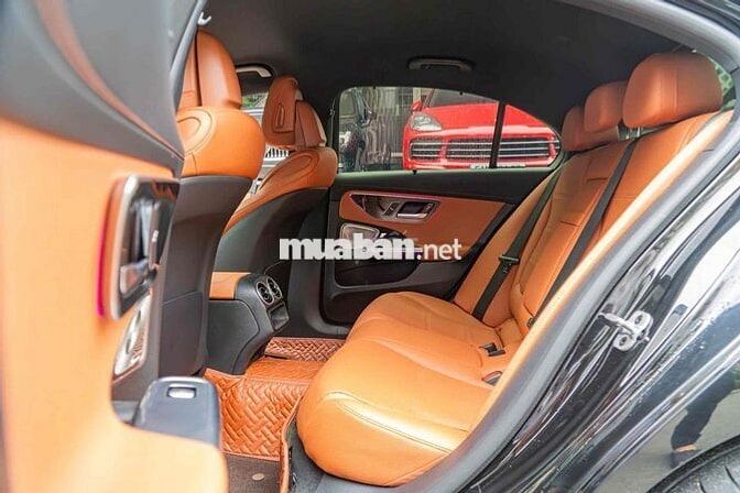 Mercedes-Benz C200 Avantgarde Plus 2023 Bank 90%