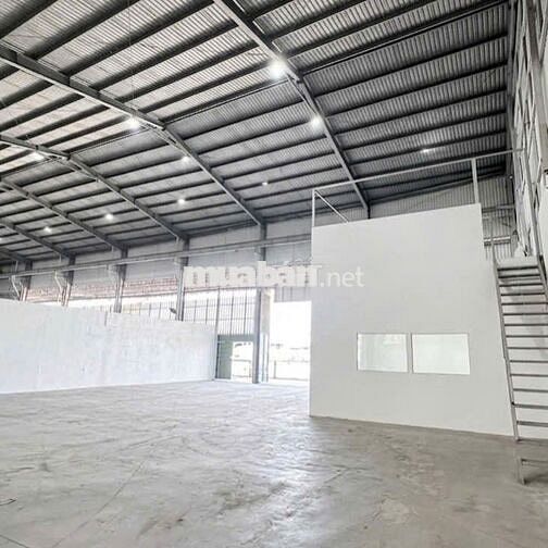 Cho thuê kho Nguyễn Hữu Thọ 750m2 – container ra vào thuận tiện