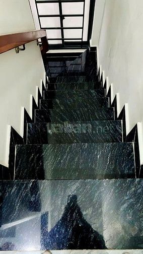 Mình chính chủ bán căn nhà hẻm xe hơi quận 7