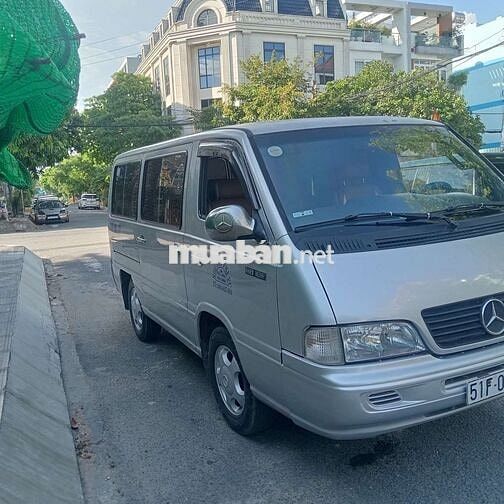 Mercedes M100 2002 Bạc