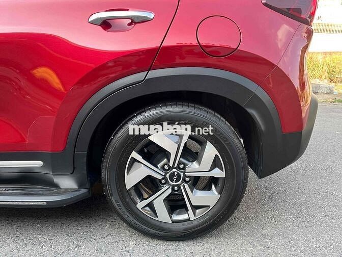 Kia Sonet Premium màu Đỏ 1.5At 2022