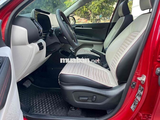 Kia Sonet Premium màu Đỏ 1.5At 2022