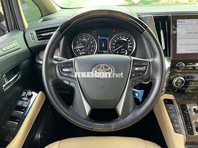 Toyota Alphard 2023 Đen 72000 km