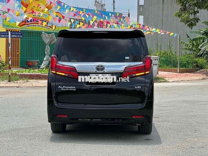 Toyota Alphard 2023 Đen 72000 km