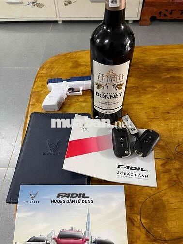 VinFast Fadil 2022 Cao cấp Đỏ