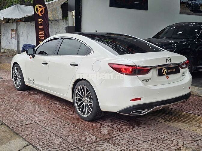 Mazda 6 2018 2.5 Premium Trắng