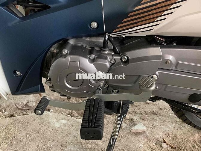 Yamaha Sirius 110 Trắng xanh