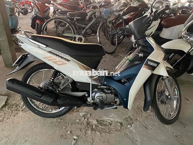 Yamaha Sirius 110 Trắng xanh