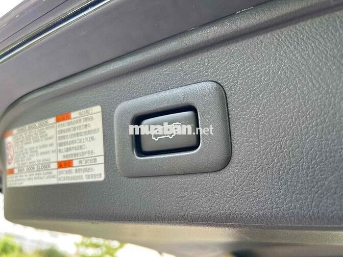 Toyota Alphard 2023 Đen 72000 km