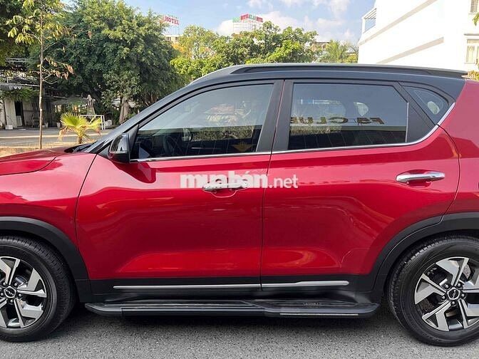 Kia Sonet Premium màu Đỏ 1.5At 2022