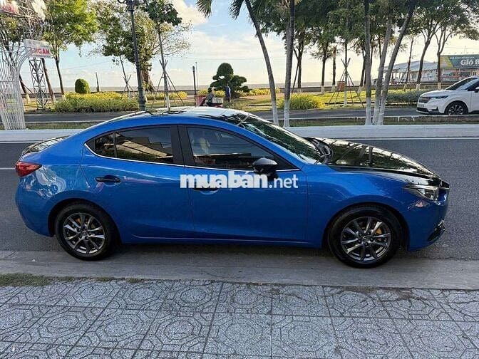 Mazda 3 2016 Xanh
