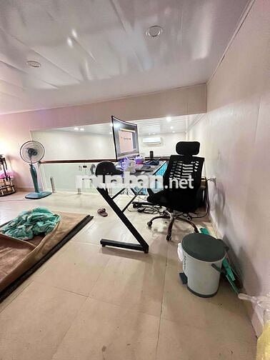 NHÀ CẤP 4 CÓ GÁC XẾP . Ngay cầu An Dương