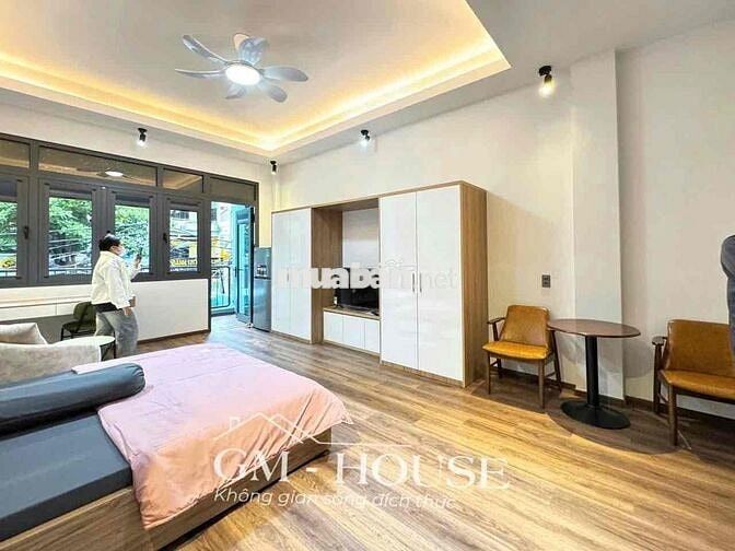 Cho thuê căn hộ dịch vụ 50m2 ban công- máy giặt riêng ở Điện Biên Phủ
