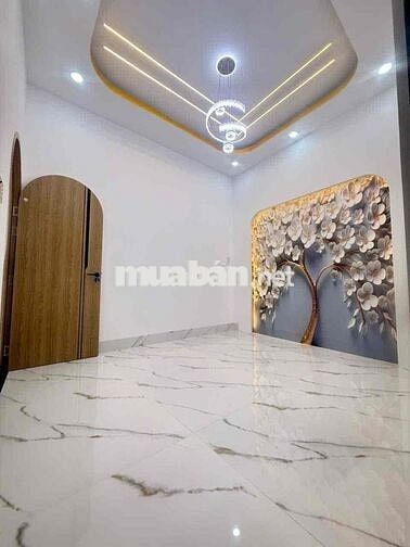 Chính Chủ Cần Bán Nhà SHR Gần Chợ Đầu Mối Hóc Môn 5pn, 2WC 110m2