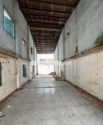 Bán Nhà nát tiện xây CHDV ,  114 m2 , lô góc ko lộ giới , chỉ 7tỷ900