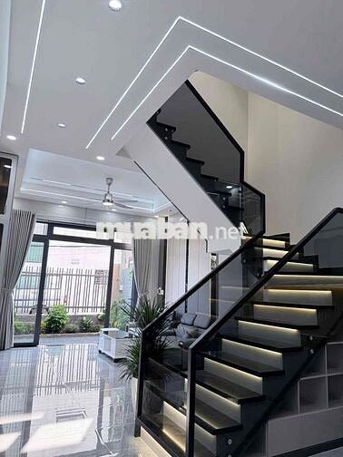 BÁN CĂN BIỆT THỰ MINI  HÓC MÔN .