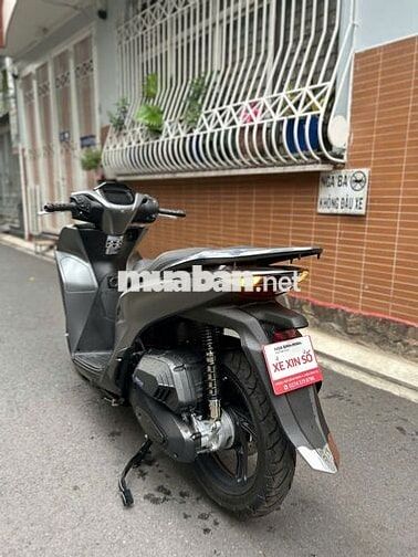 SH160iABS2026 Xám grey odo 51km, tình trạng 99,99%