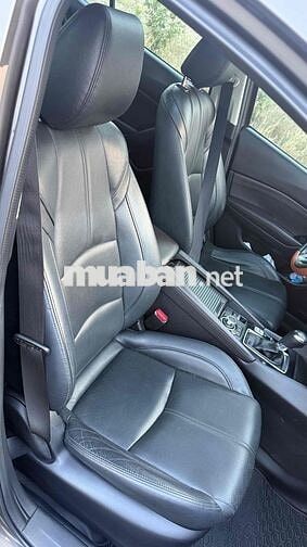 Mazda 3 2019 Bản cao cấp Nâu