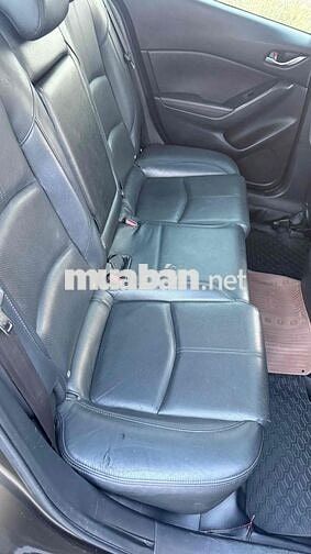 Mazda 3 2019 Bản cao cấp Nâu