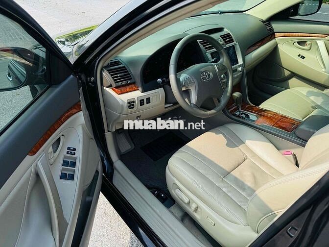 Toyota Camry 2.4G AT 2012 Đen