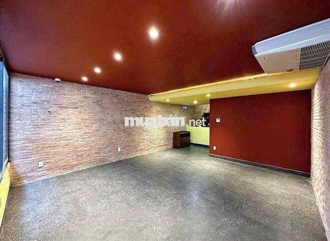 MB NGUYỄN TRÃI Q1. 6X20M. GIÁ CHỈ 32TR