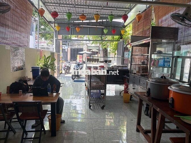 Sang Quán Cơm ngay đường Linh Trung