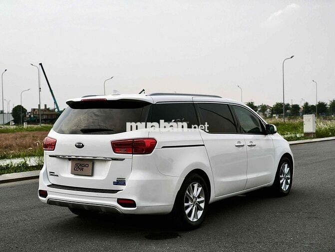 Sedona 2019 full dầu qua sử dụng giá hợp lý