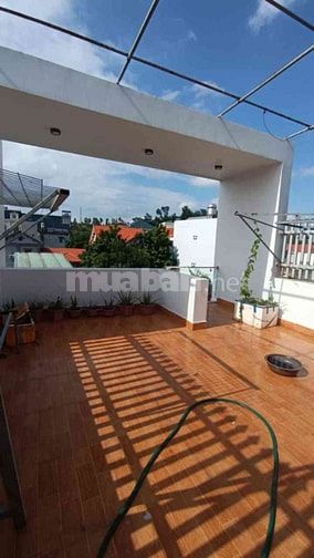 Một căn 130m2 gần các cấp trường học,chợ,ăn uống vui chơiVũ Yên gần đó