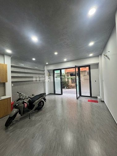 VỊ TRÍ ĐẸP 4 LẦU (4.5X10) ĐƯỜNG 10M BÌNH PHÚ Q.6