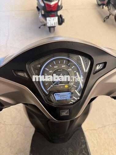 Honda Lead 2025 4Val Xám Mờ 6.000km
