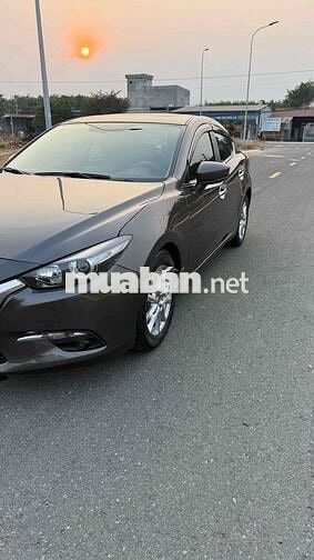 Mazda 3 2019 Bản cao cấp Nâu