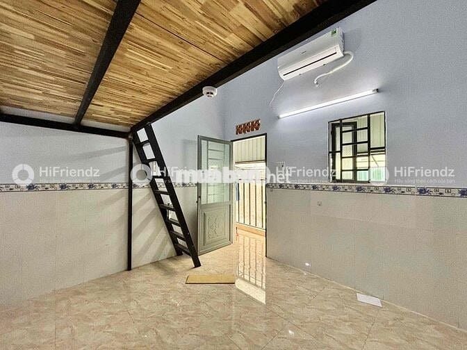 CHO THUÊ PHÒNG GÁC RỘNG CỬA SỔ BANCOL ĐẦY ĐỦ NỘI THẤT ĐƯỜNG VƯỜN LÀI