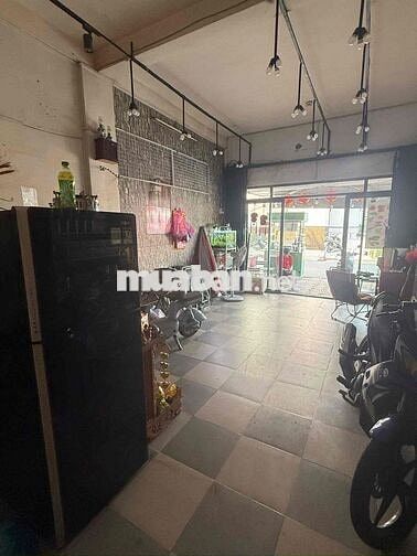 SANG MB GIÁ RẺ VỊ TRÍ ĐẸP CẶP VINCOM HÙNG VƯƠNG,