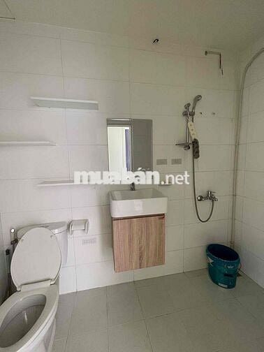 Cho thuê ở liền căn 2 phòng ngủ 2wc đầy đủ nội thất Topaz Q8