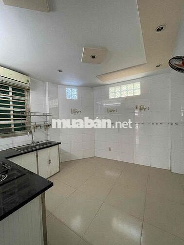 NHÀ 4 TẦNG PHAN VĂN HÂN CHO LÀM CHDV P17 QUẬN BÌNH THẠNH