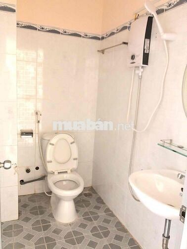 17B Nguyễn Văn Trỗi (Cặp đường Mậu Thân) 1tr9
