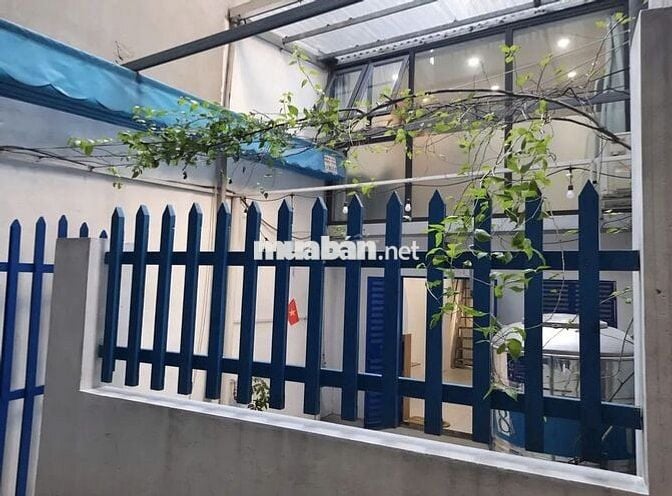 Nhà riêng cho thuê ngõ 150 Đê Trần Khát Chân