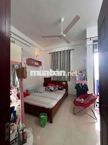 Nh-à gần ngay Nguyễn Ảnh Thủ .Nguyễn Thị Sóc xã bà điểm
