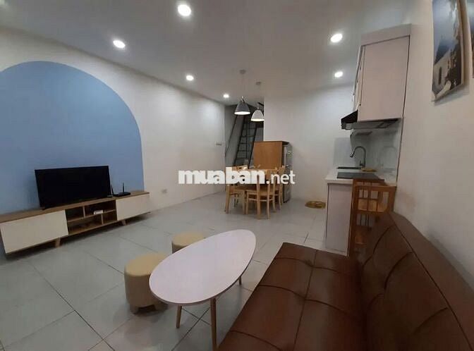 Nhà riêng cho thuê ngõ 150 Đê Trần Khát Chân