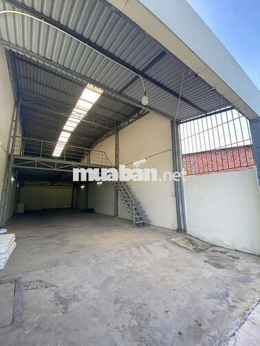 Xưởng ngay Vĩnh Phú  - Thuận An gần QL13
 đt 185m2